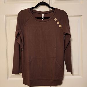 NWT Yincro brown long-sleeved tunic blouse with pouch pocket